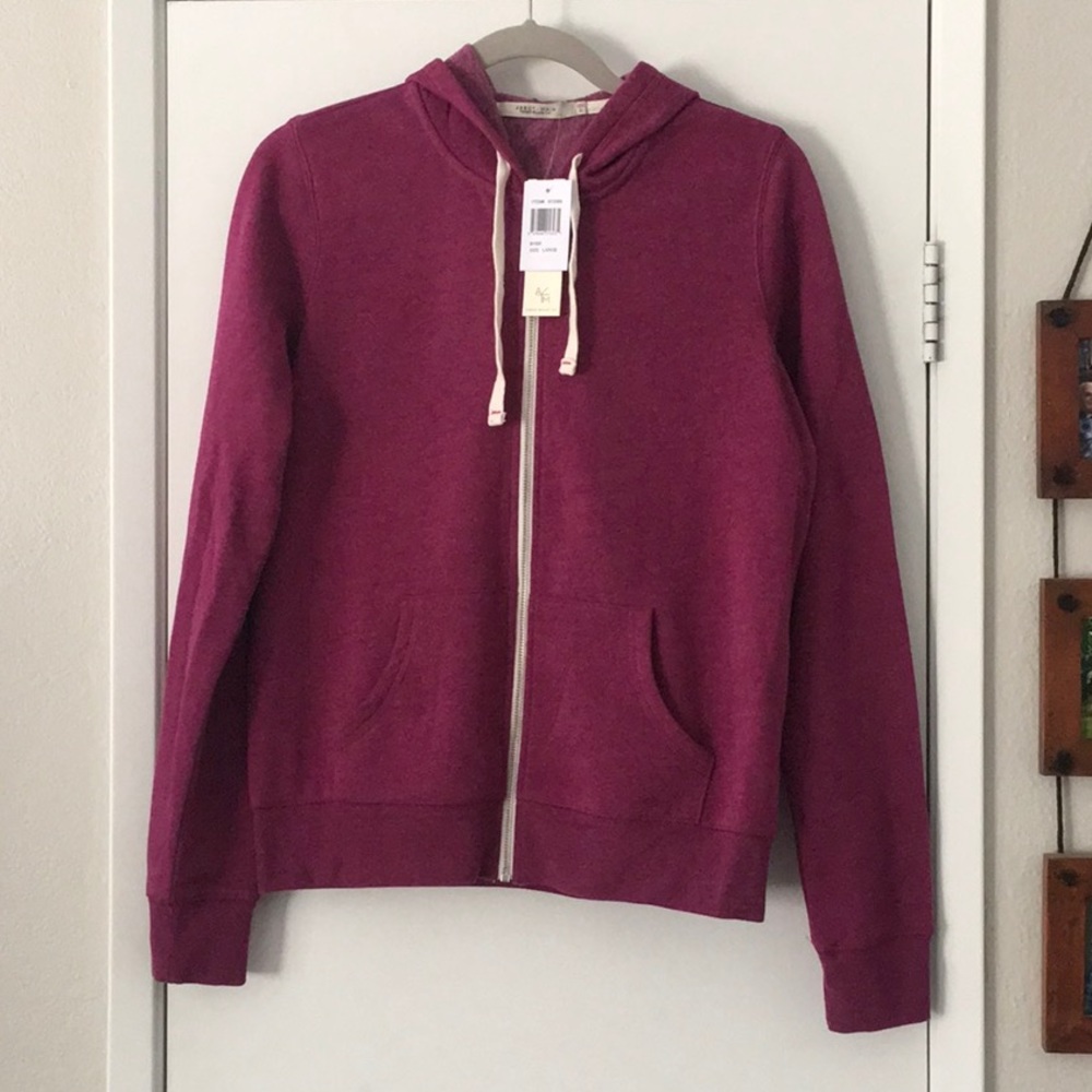 Abbot Main hoodie sweatshirt, Ladies size L. NWT